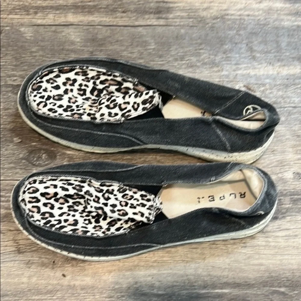 Roper Black and Cream Flats with Leopard Print Interior